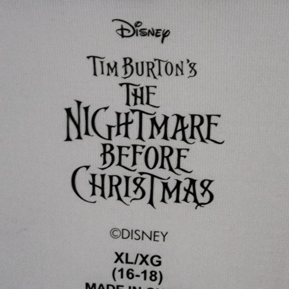 White Ladies Sleep Shirt with Graphic Print - Picture 3 of 4